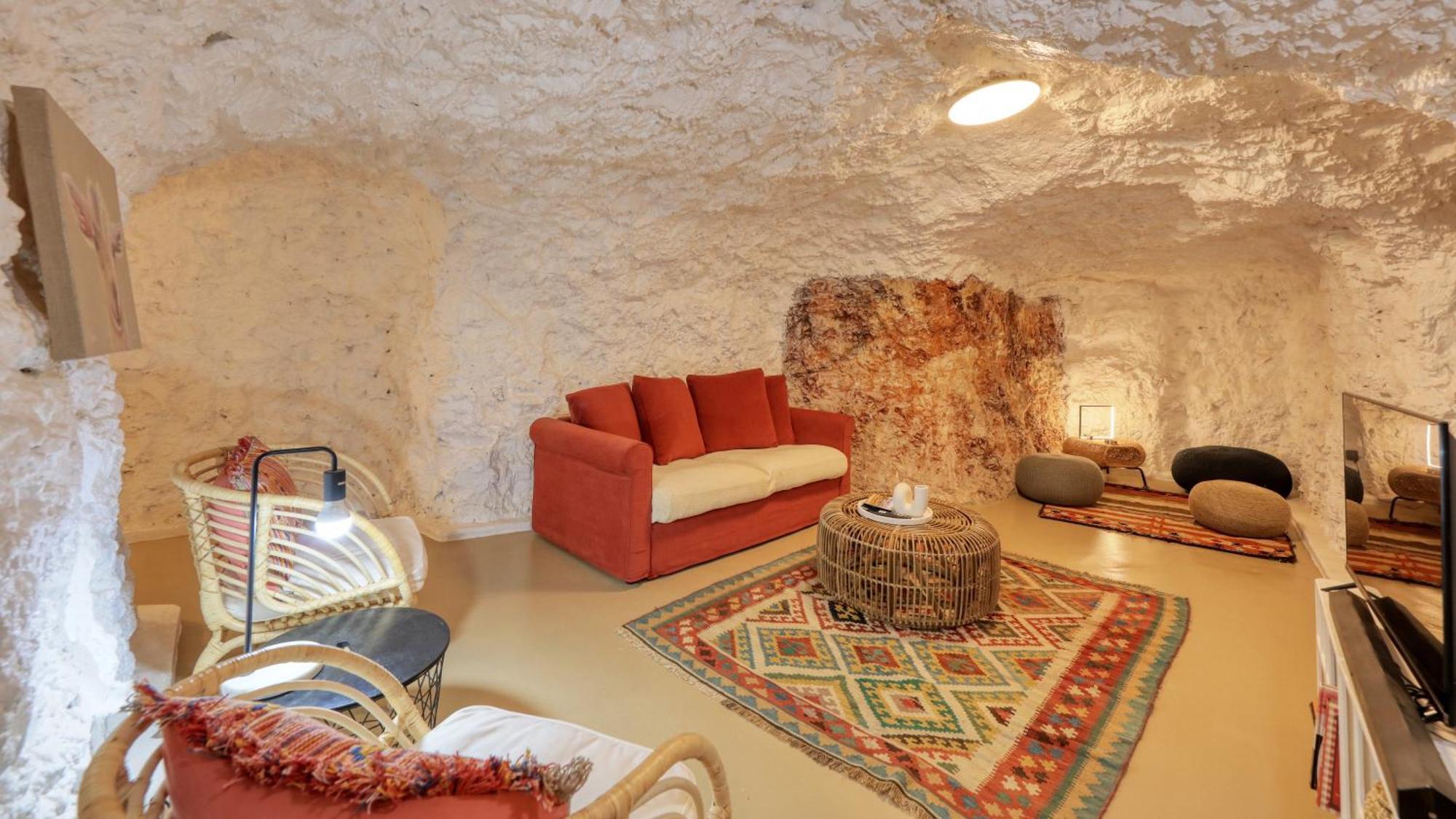 White Cliffs Accommodation -Daybreak Dugout - Unique Cave House Eksteriør billede
